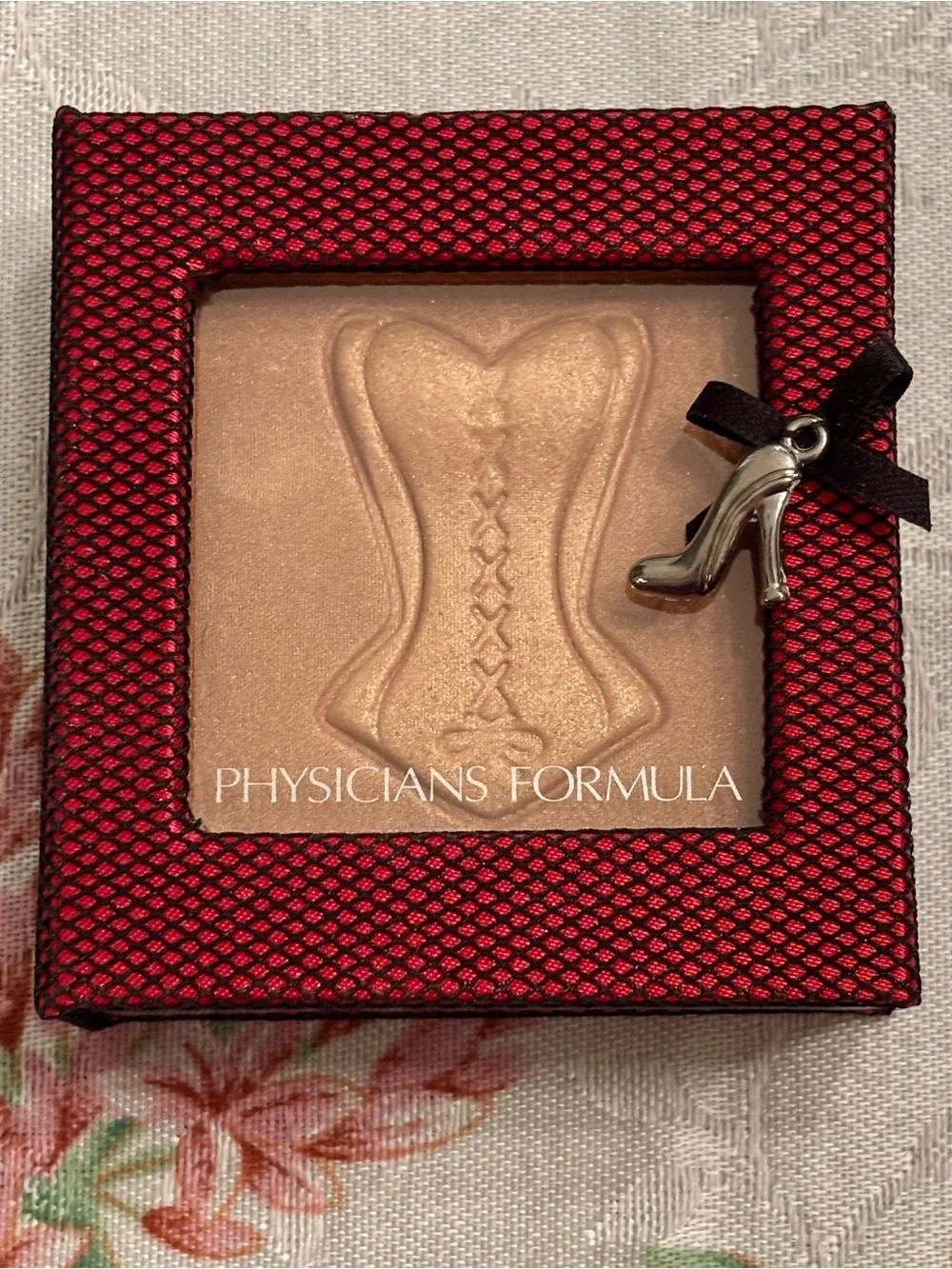 Physicians Formula Sexy Booster Sexy Glow Bronzer Shimmery Compact Discontinued